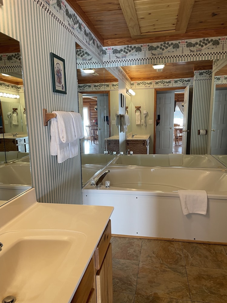 Crown Point Resort - photo 61