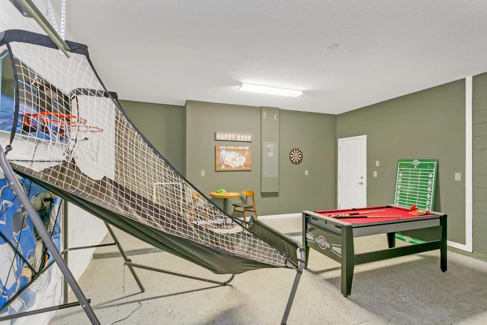 6BR Luxury Home Family Resort With Private Pool BBQ and Games Room Kissimmee - photo 6