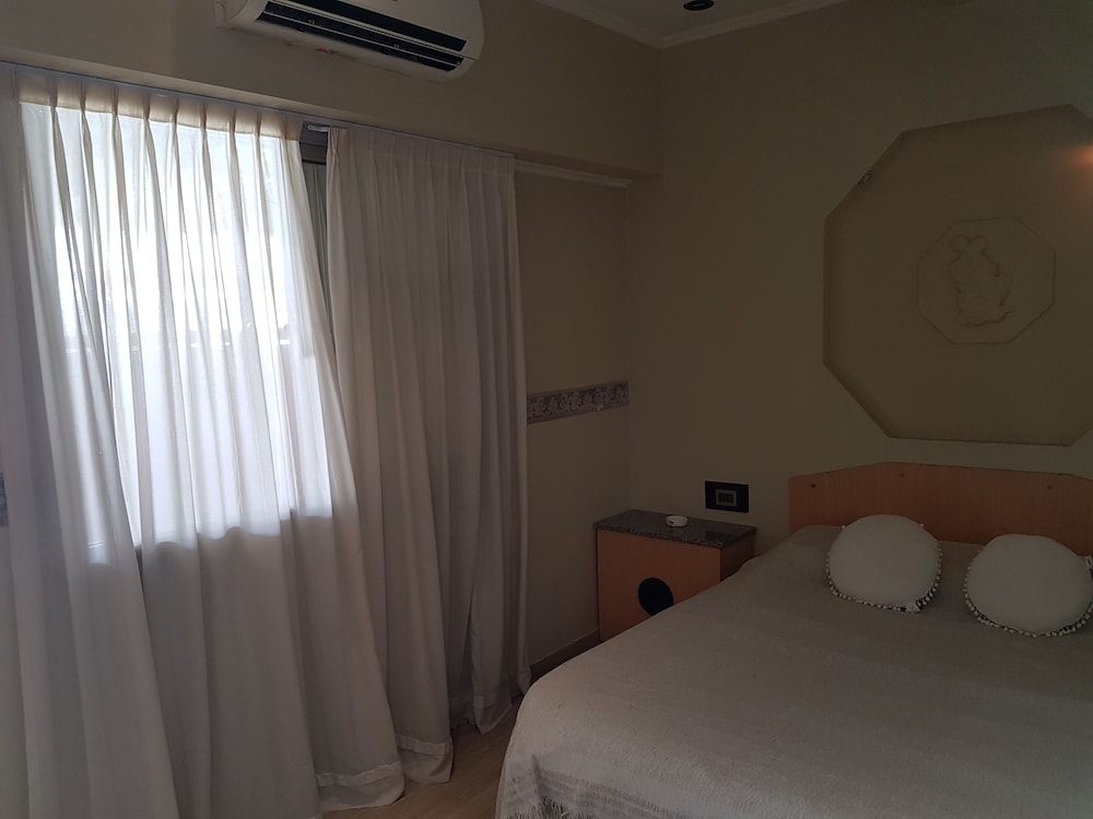 Real Horizonte Hotel — Buenos Aires — photo 3