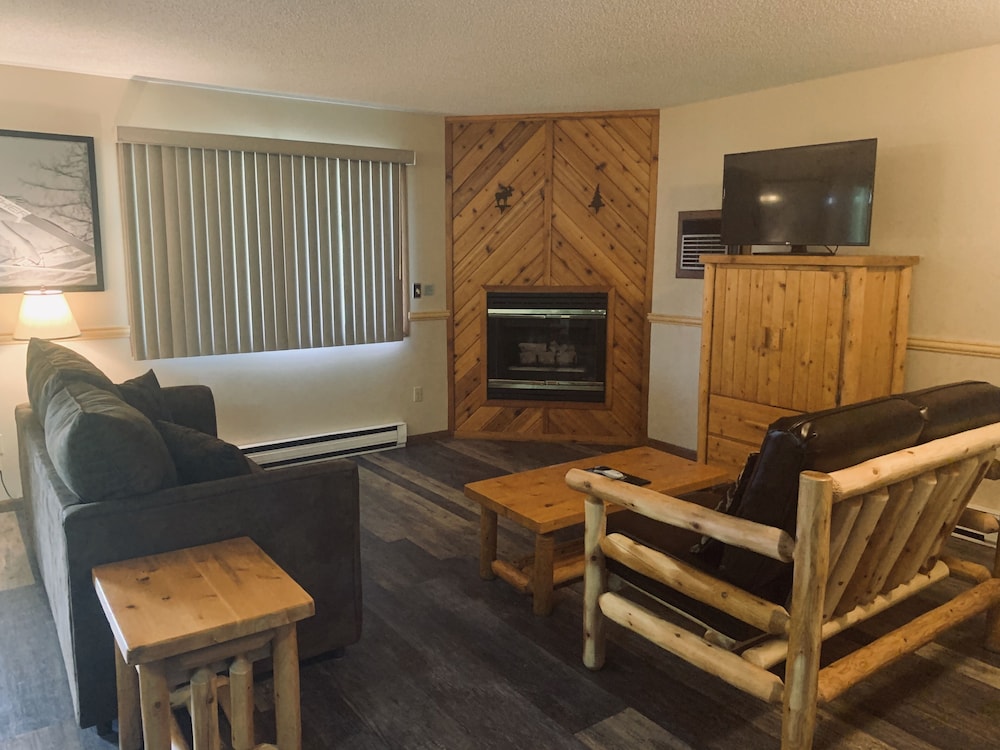 Pine Mountain Ski & Golf Resort - photo 5