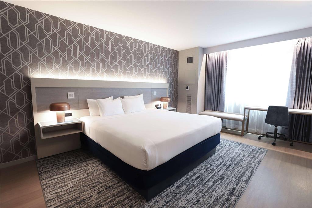 Radisson Plaza Hotel at Kalamazoo Center - photo 57