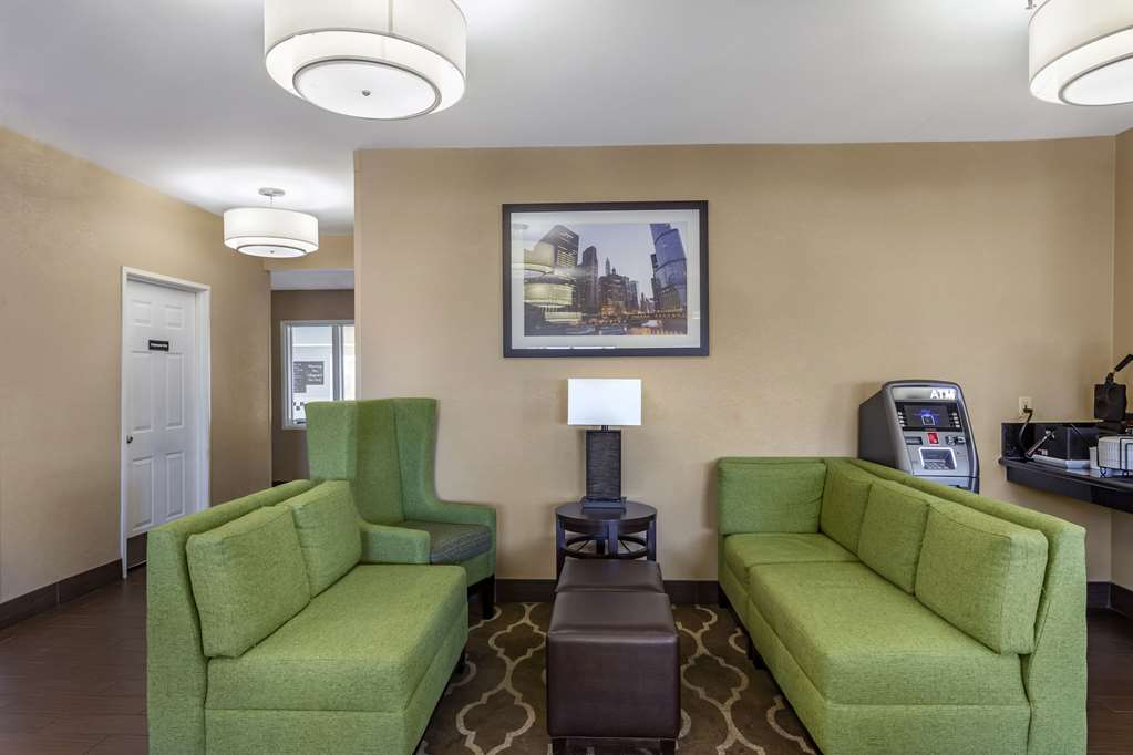 Comfort Inn Gurnee near Six Flags - photo 4