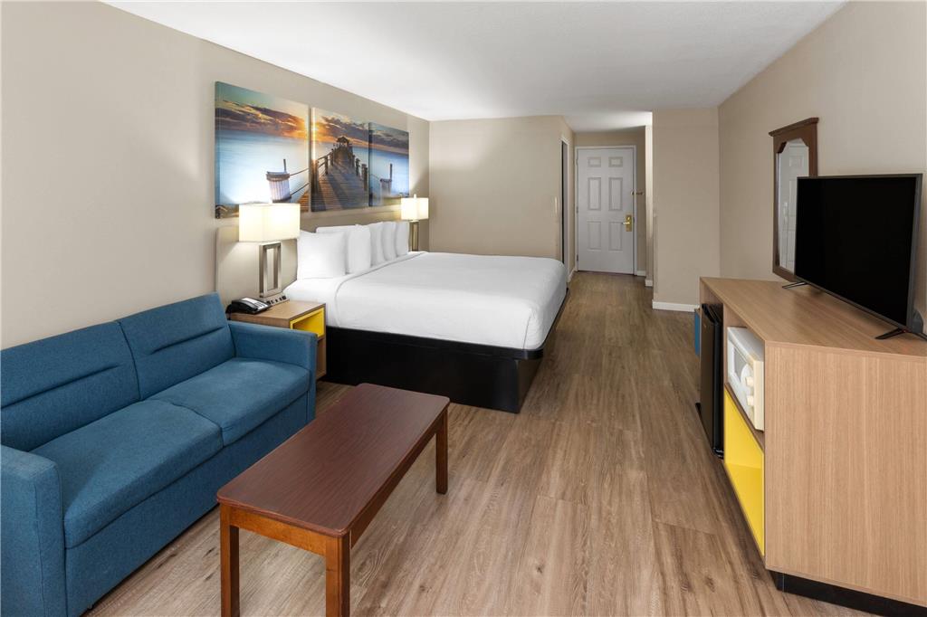 Days Inn by Wyndham Mountain Home - photo 14
