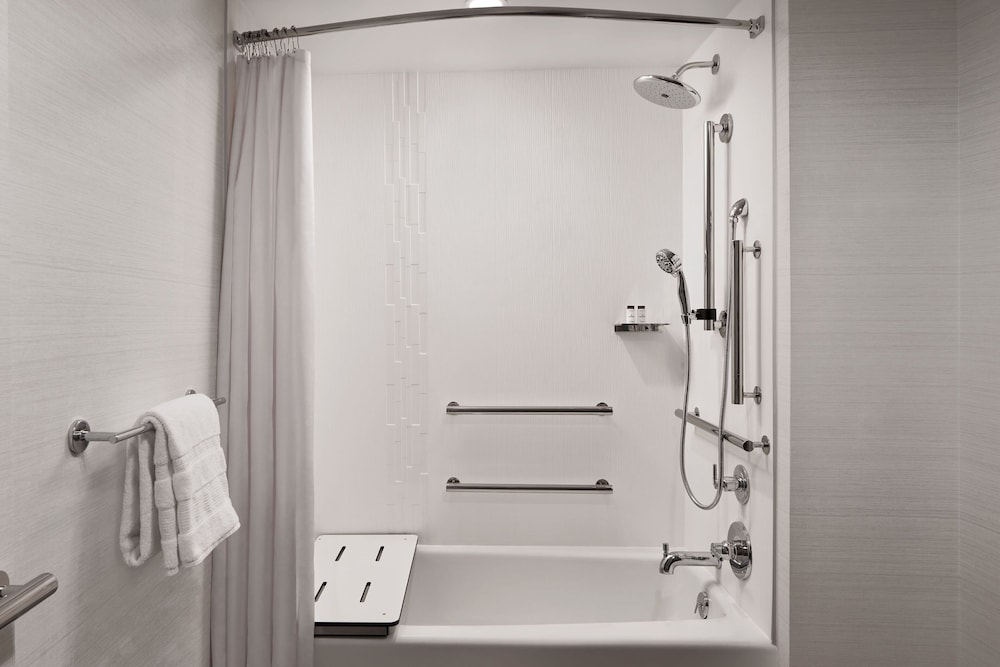 Sheraton Reston Hotel - photo 19