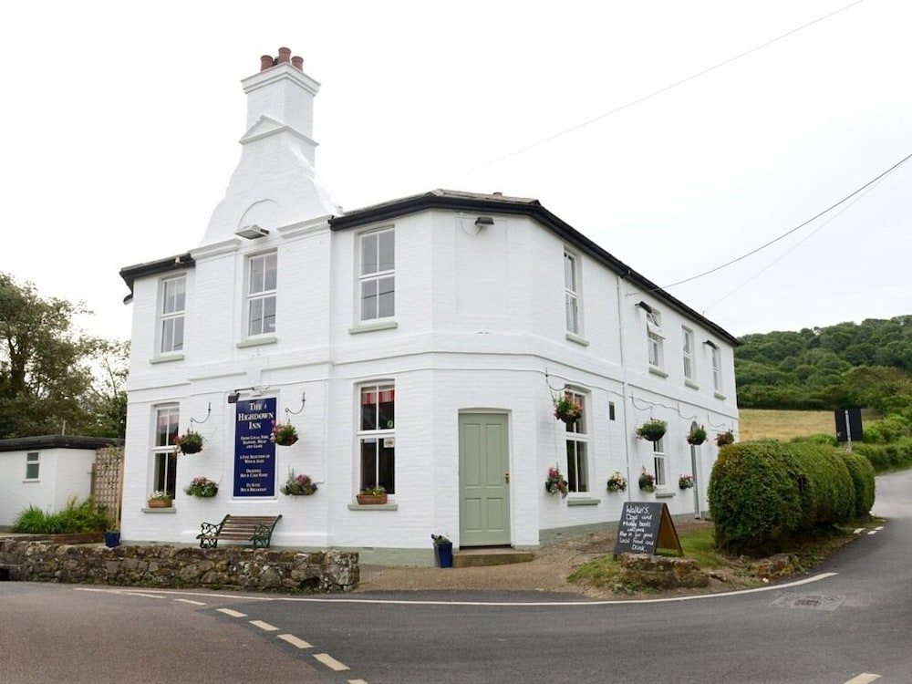 The Highdown Inn — Ringwood