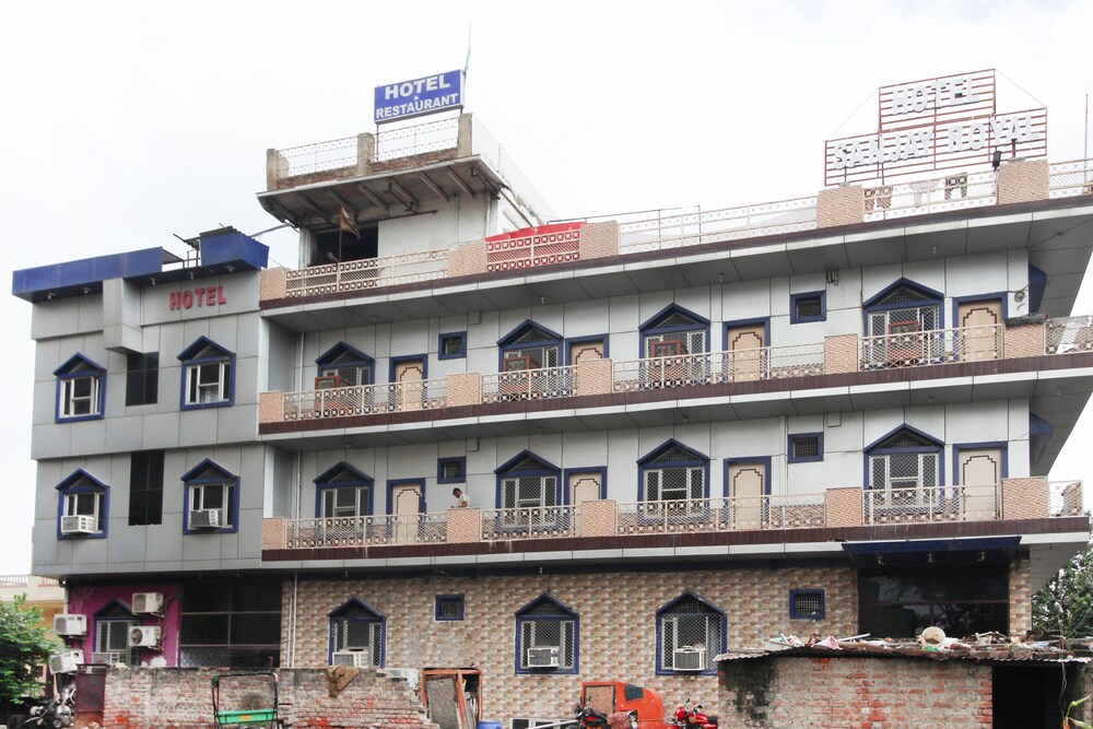 Hotel Heera Celebration — hotel in Mathura