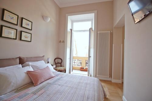 Beautiful suite in the heart of Trastevere — 4-Star Luxury Hotel in Rome, Italy