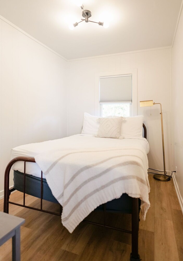 Seagull Bay Motel - photo 44