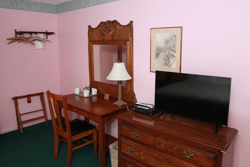 The Winter Inn - photo 23