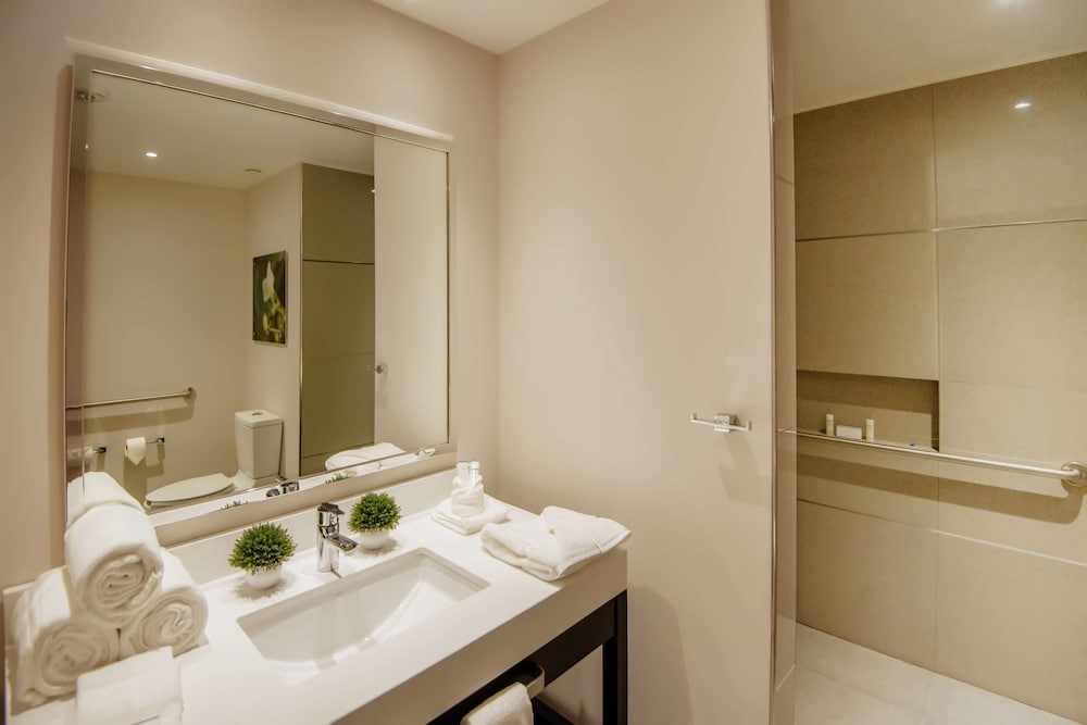 Bathroom shower
