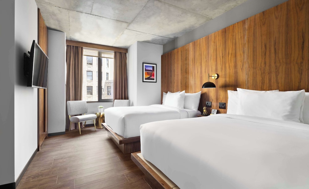 Grayson Hotel in the Unbound Collection by Hyatt - photo 3