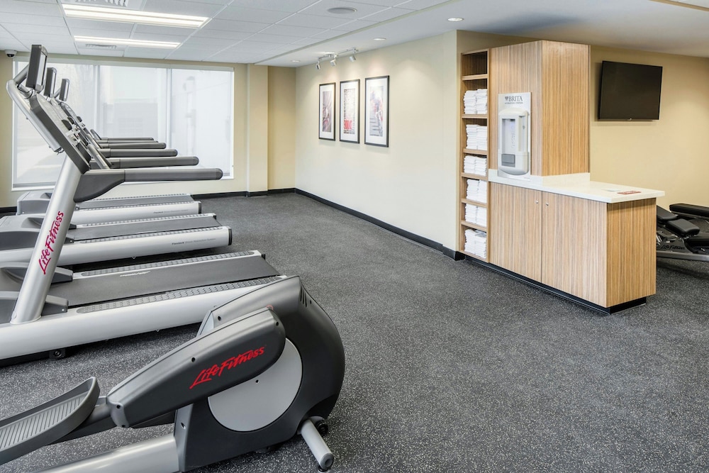 Towneplace Suites Kansas City Airport - photo 14