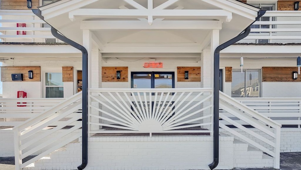 Dry Dock Vacation Club - photo 2