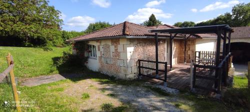Studio du Moulin de Montizeau - last minute hotel in Unknown City