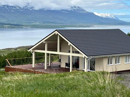 Akureyri cabin with an amazing view