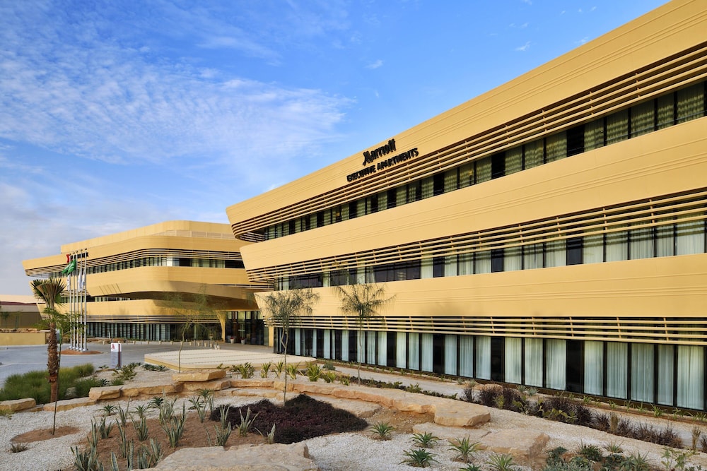Riyadh Diplomatic Quarter Marriott Executive Apartments — 4-Star Luxury Hotel in Riyadh, Saudi Arabia