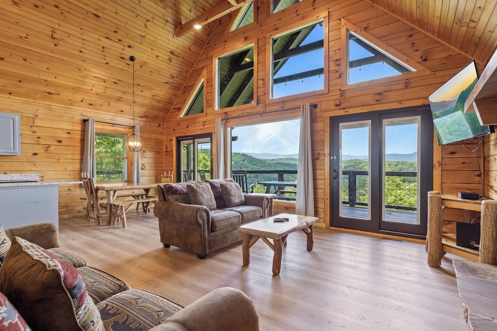 High Hopes in Sevierville, United States