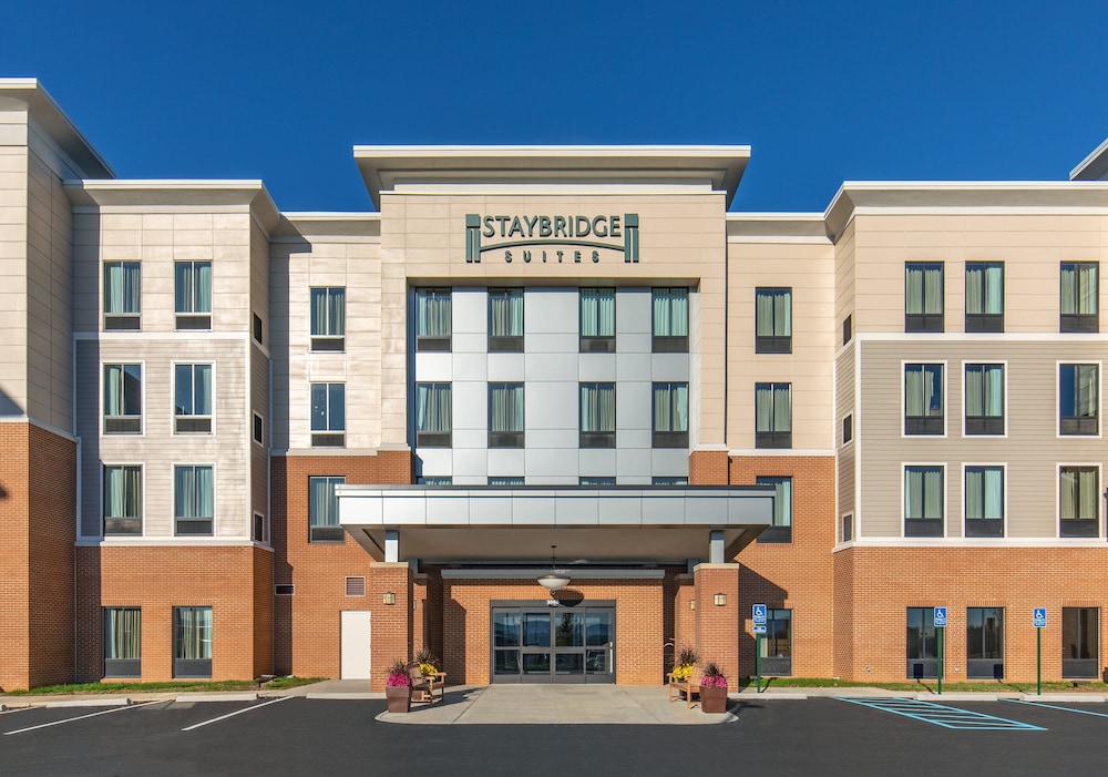 Staybridge Suites Charlottesville Airport by IHG - photo 41