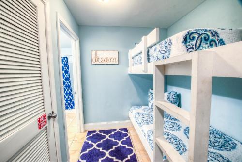 Laketown Wharf Resort 416 By Aneliya - photo 29