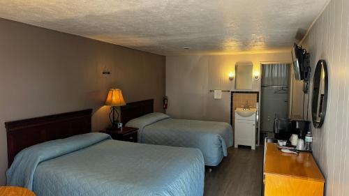 Hopwood Motel - photo 17