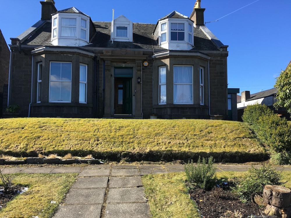 Dupplin152 - carbon neutral hotel in Dundee