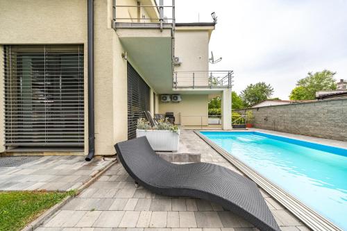 Apartmán s wellnes — 4-Star Luxury Hotel in Bratislava, Slovakia