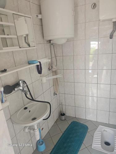 Plavi Mir in Konjic, Bosnia and Herzegovina