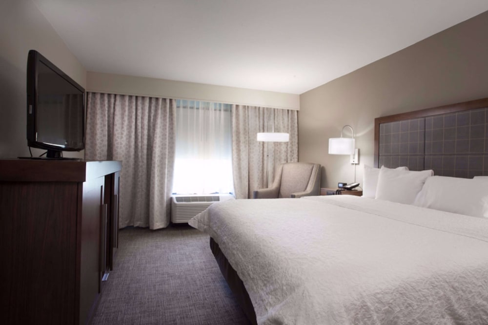 Hampton Inn & Suites Dallas DFW Airport North Grapevine - photo 14