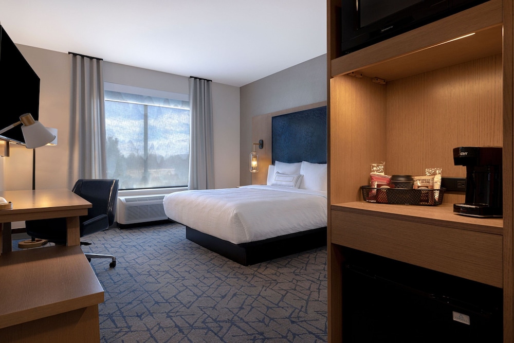 Fairfield Inn & Suites by Marriott Denver Airport at Gateway Park - photo 15
