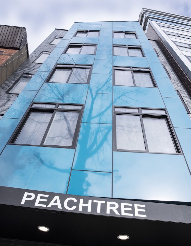 Peachtree Suites in Jersey City, United States
