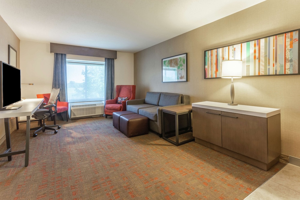 Hilton Garden Inn Chicago Tinley Park - photo 17