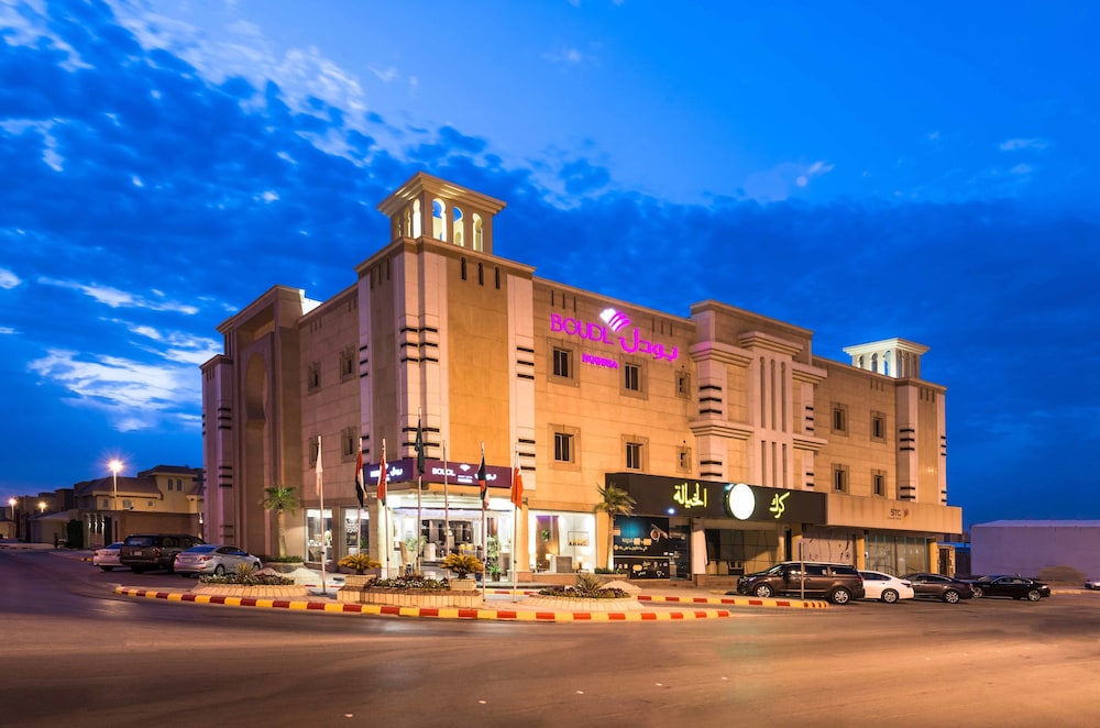 Boudl Al Fakhria — 4-Star Luxury Hotel in Unaizah, Saudi Arabia