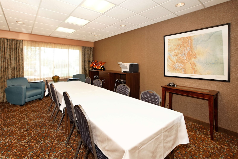 Hampton Inn Montrose - photo 52