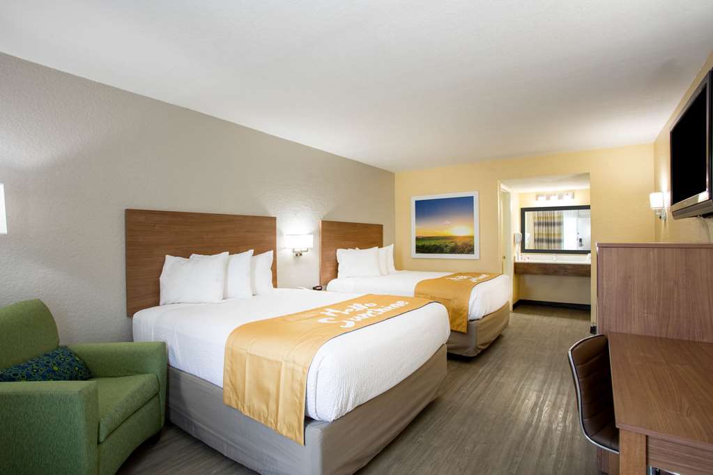 Days Inn by Wyndham Apopka Orlando - photo 18