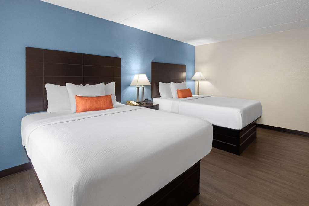 Baymont Inn and Suites by Wyndham Farmington MO - photo 22