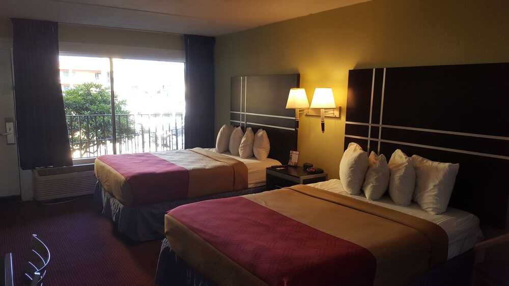 South Padre Island Lodge - photo 9