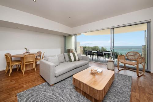 Groves Sunset Views in Aspendale — 4-Star Luxury Hotel in Aspendale, Australia