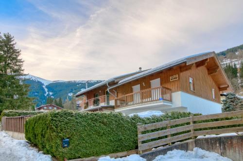 Haus Kemp — 4-Star Luxury Hotel in Zell Am See, Austria
