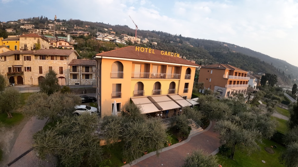 Hotel Garden — hotel in Torri Del Benaco