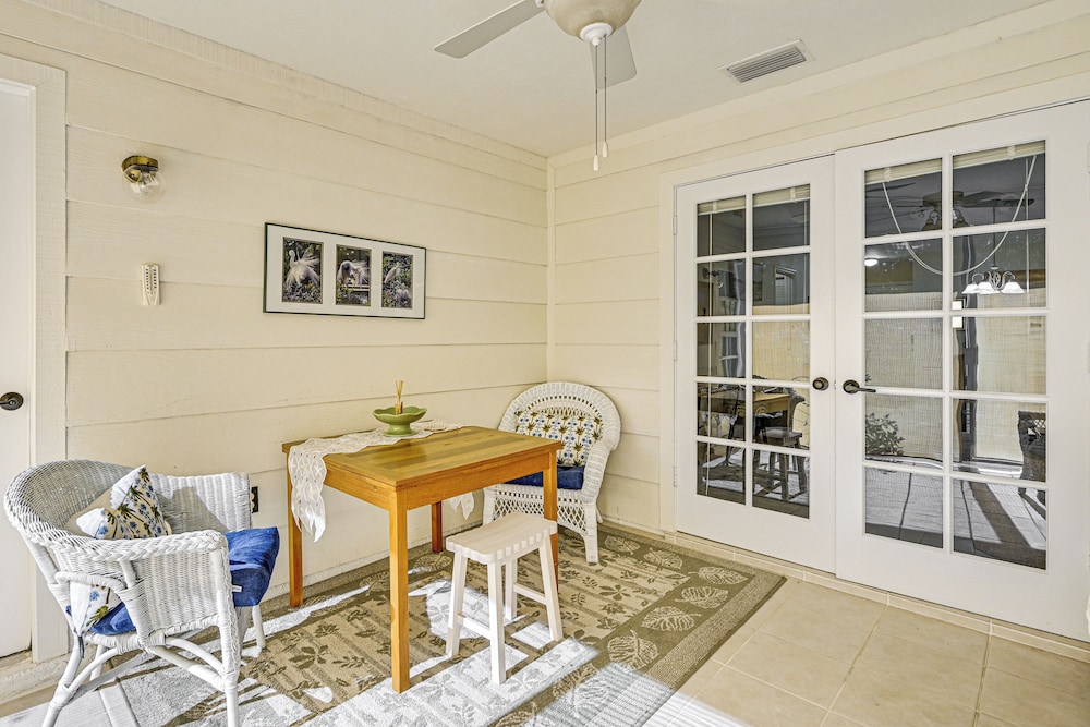 Walk to Citrus Hills Golf Club: Condo w Pool — 4-Star Luxury Hotel in Hernando, United States