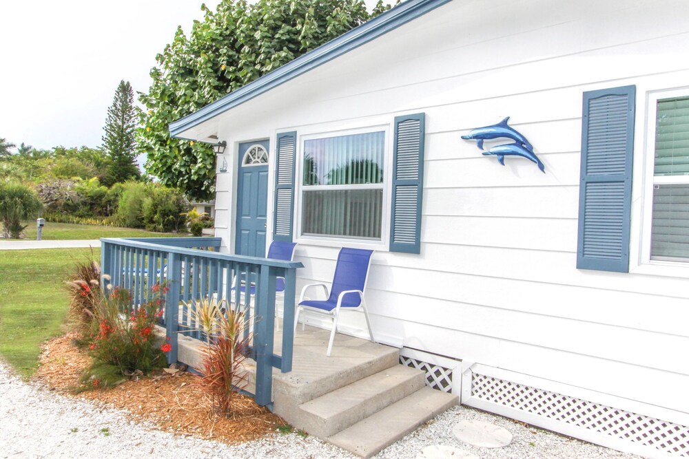 Tropical Winds Motel & Cottages - photo 67