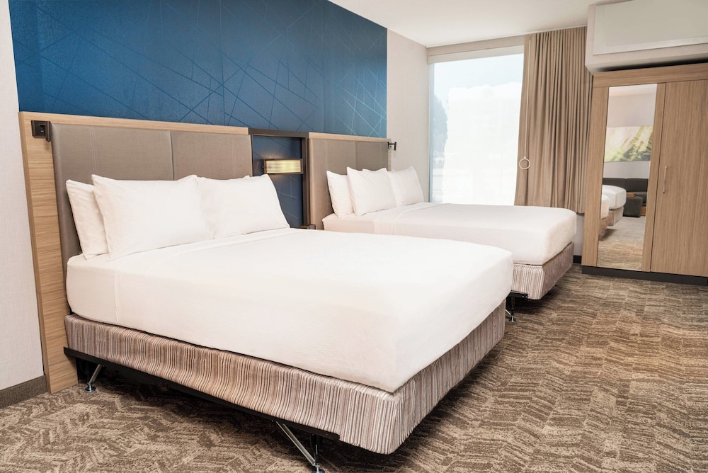 SpringHill Suites by Marriott Irvine Lake Forest - photo 11
