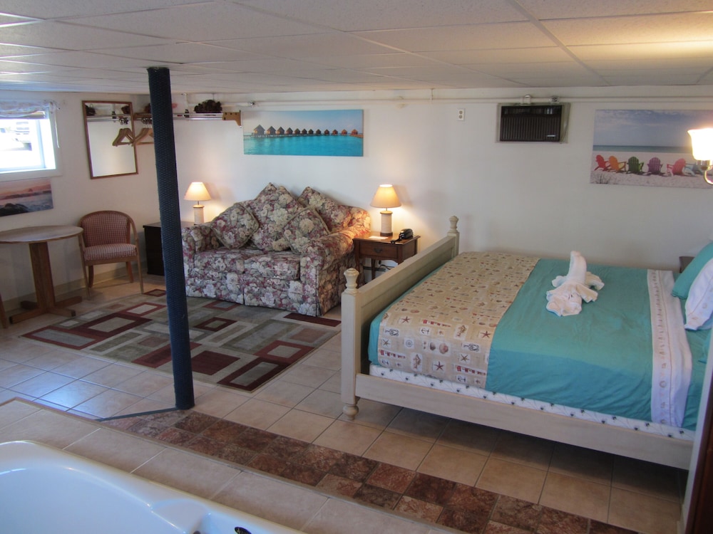 Green Dolphin Motel - photo 31