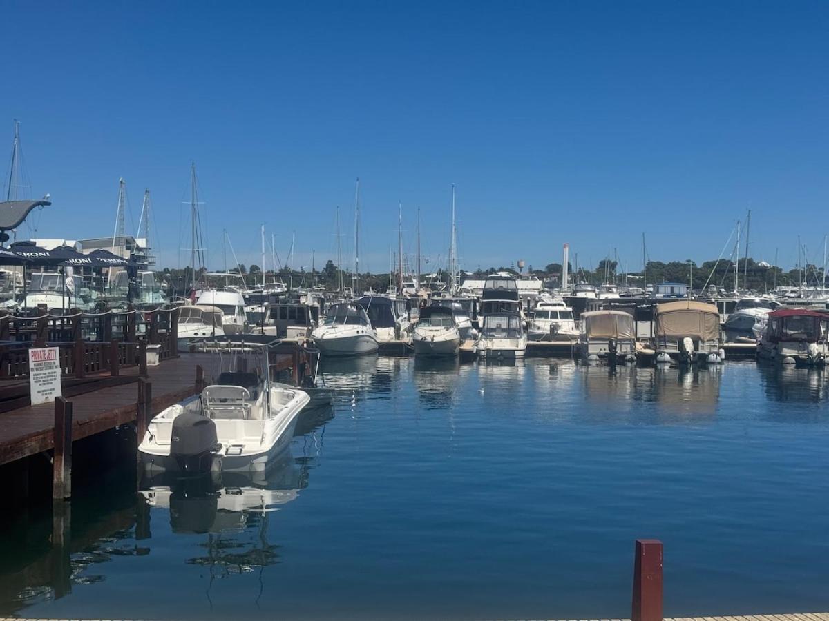 Mandurah Marina Serenity — Mandurah