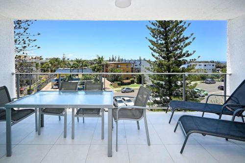 Stylish Tasteful Maroochy Escape — 4-Star Luxury Hotel in Maroochydore, Australia