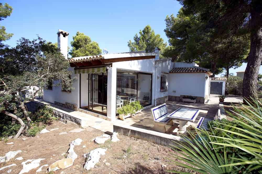 Villa Pinos — 4-Star Luxury Hotel in Denia, Spain