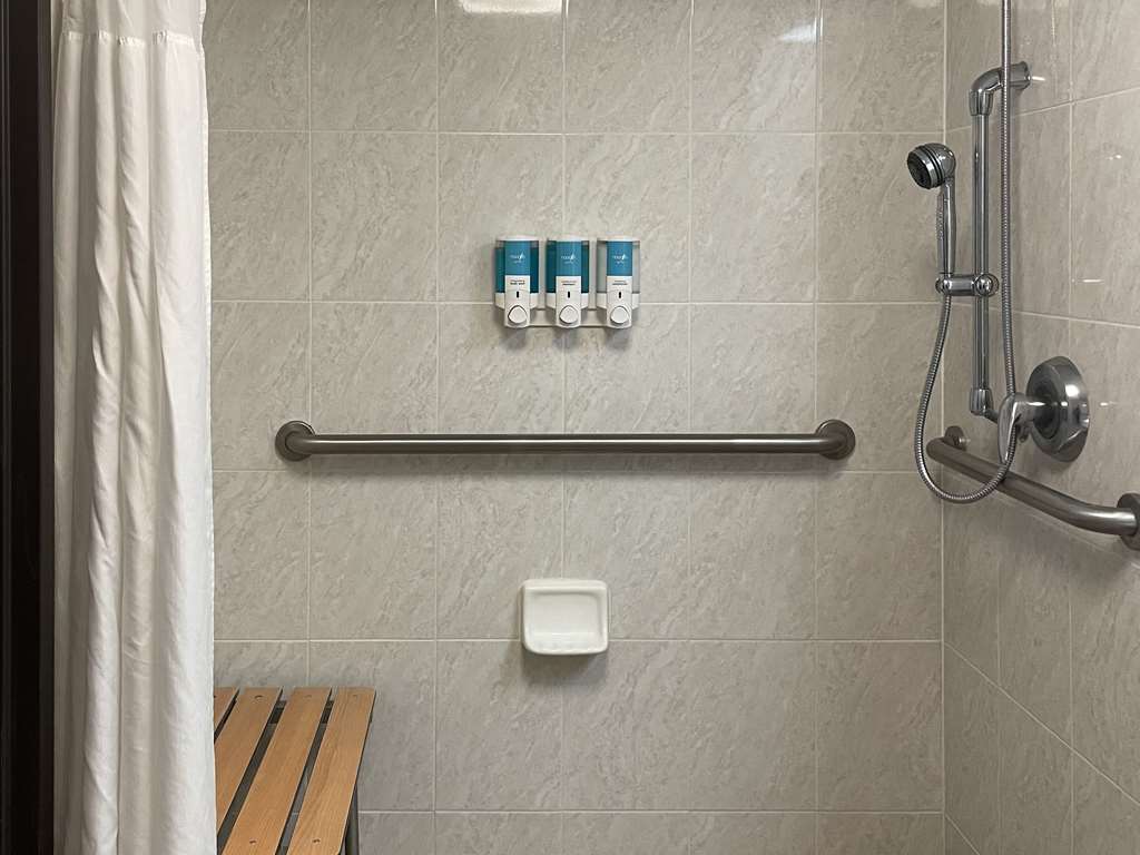 Drury Inn & Suites Jackson Ridgeland - photo 2