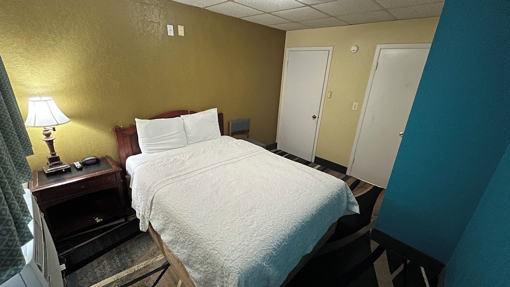 Extended Stay Snyder - photo 6