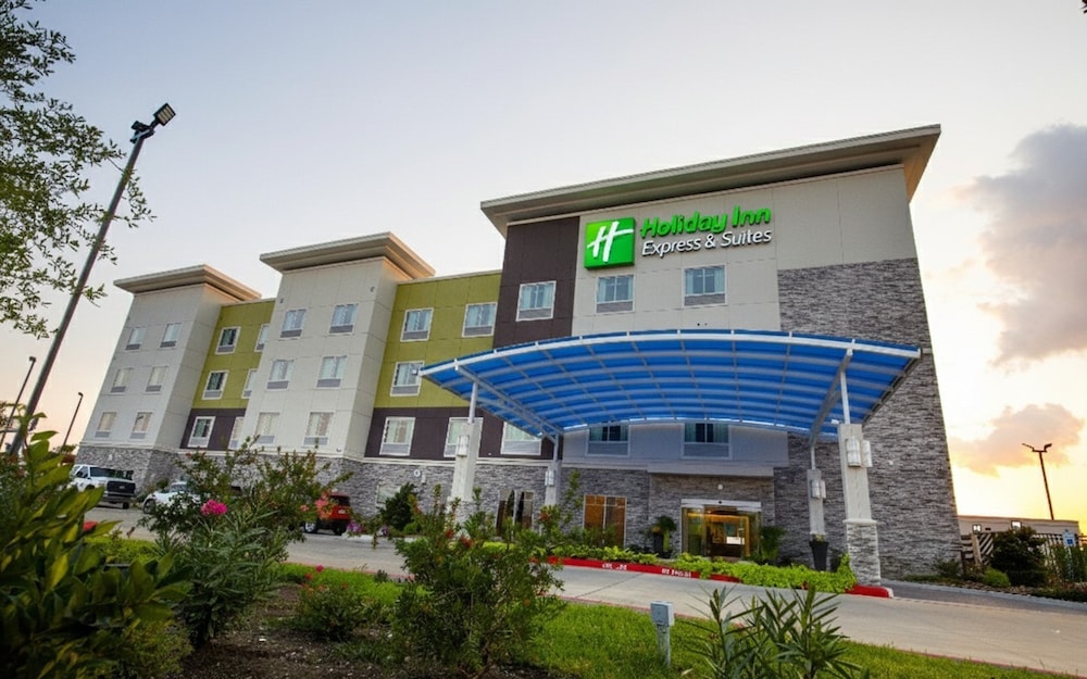 Holiday Inn Express And Suites Pasadena Houston Southeast by IHG in Pasadena, United States