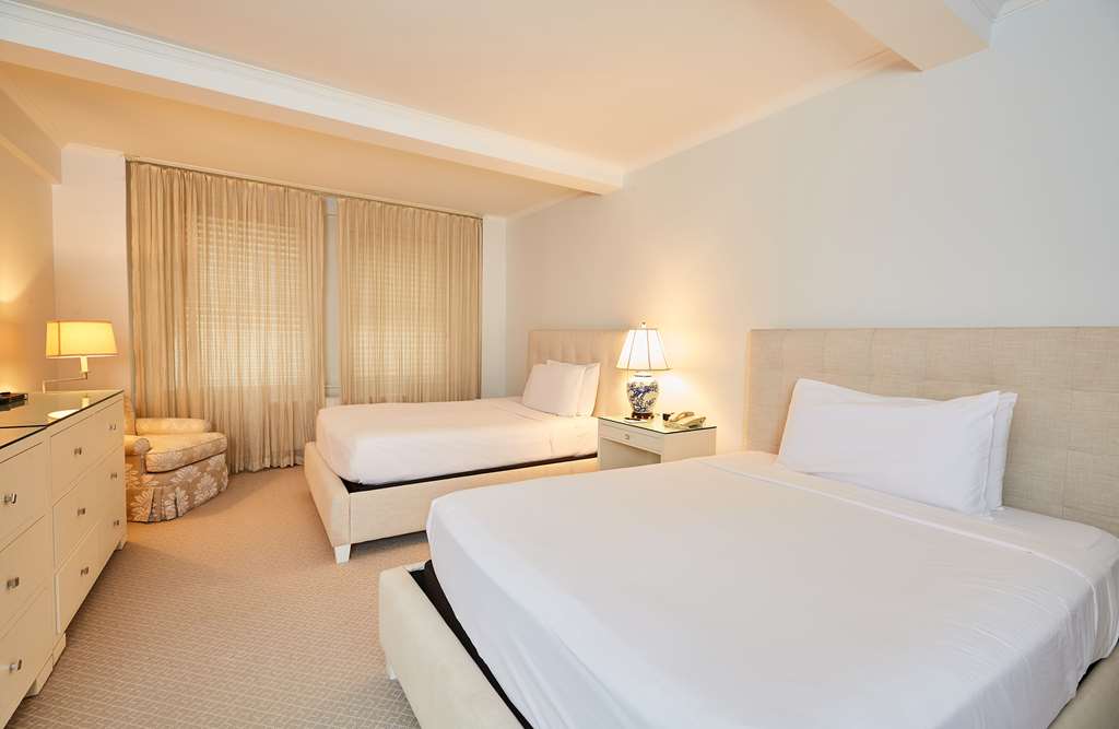 The Lombardy Hotel - photo 6